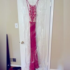 Beautiful red and tan long formal dress. Perfect for prom or formal ocassion
